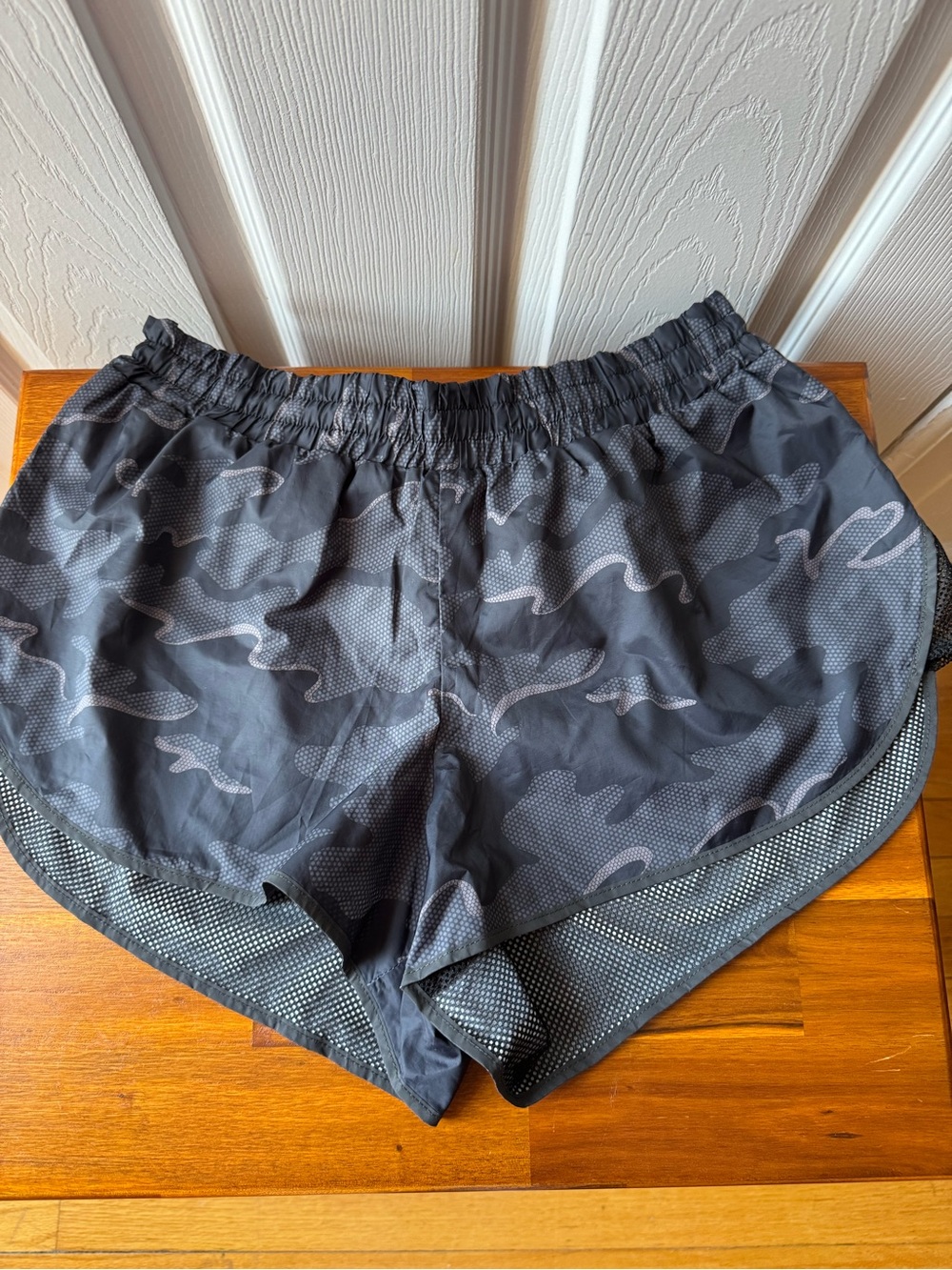 IVY PARK trio SET (2 shorts + t shirt)
